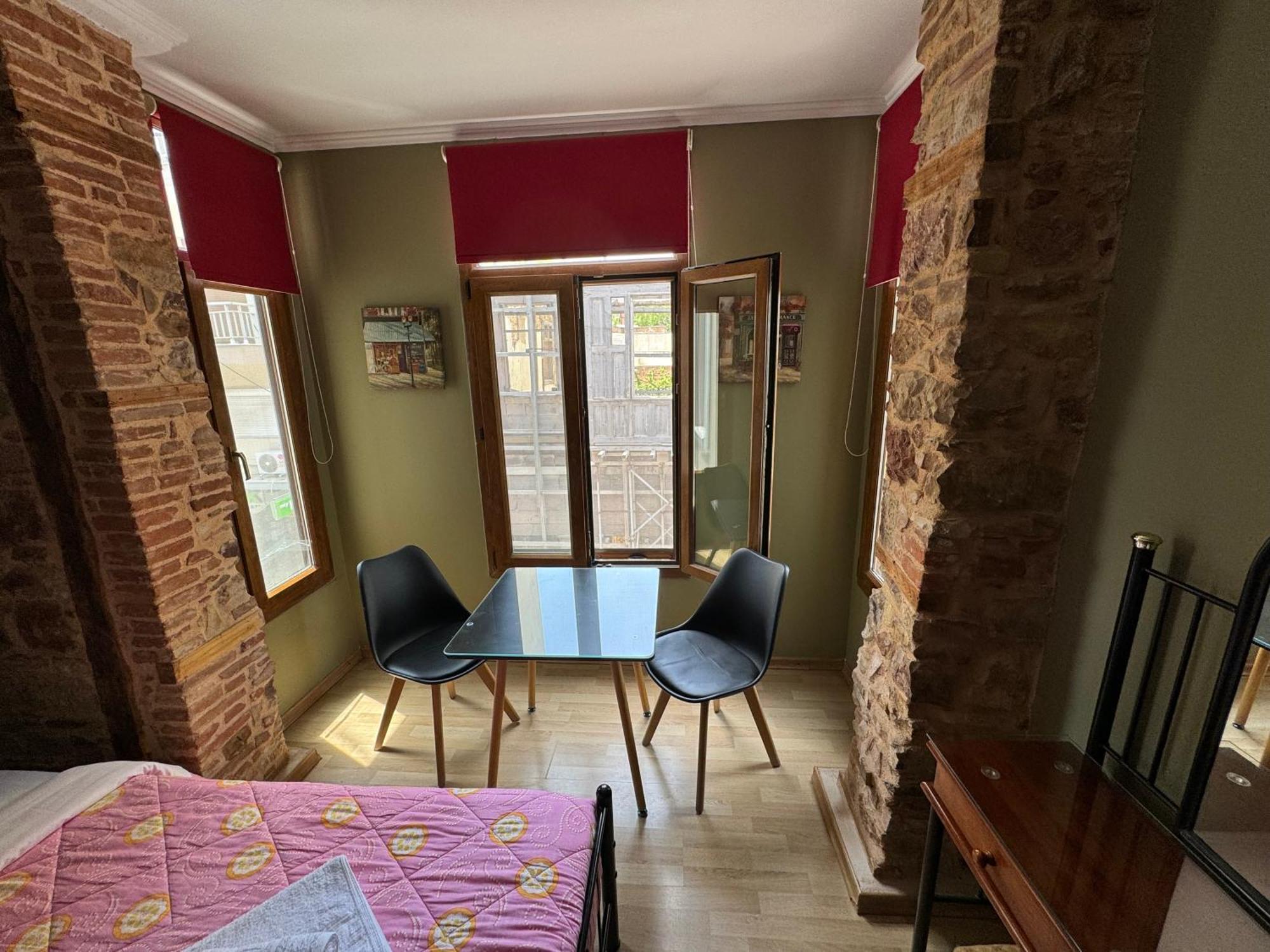 Ionia Rooms Chios Town Exterior foto